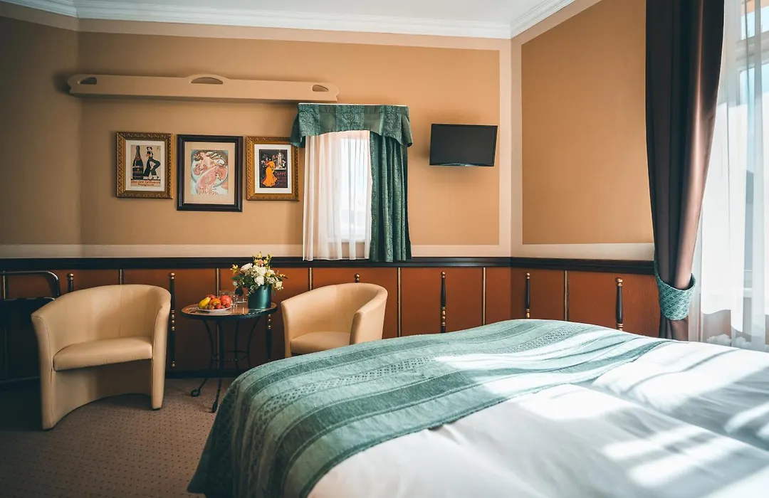 Hotel Hastal Prague Old Town-1